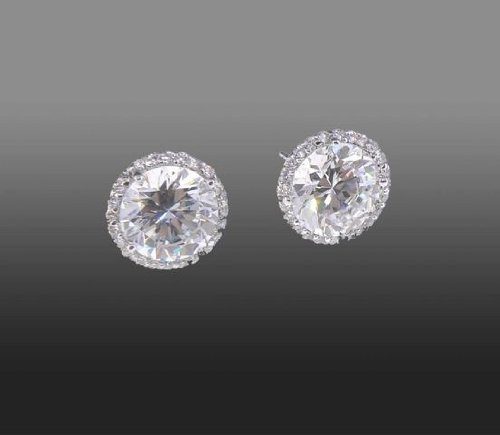 Karen’s 2013 Holiday Gift Guide Day 7: Steve Sasco Diamond Stud Earrings