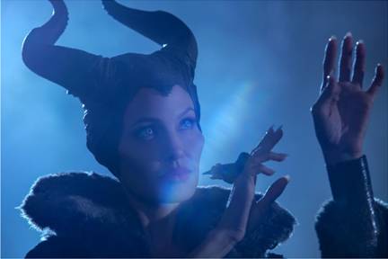See a Sneak Peek of Disney’s Maleficent {in Theaters May 30, 2014}