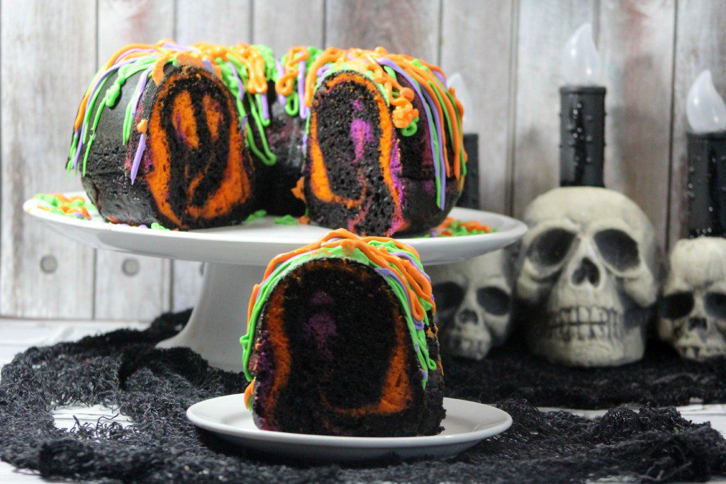 Spooky Bundt Cake 2-2