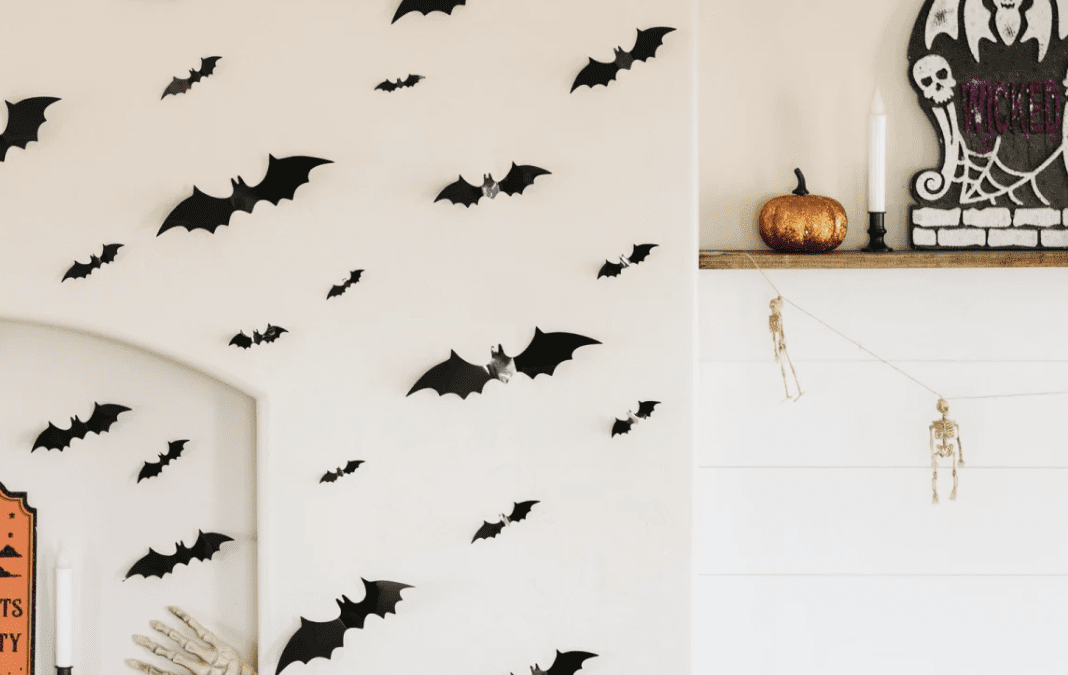 Halloween Wall Bats – Just $12.99 + Free Shipping!