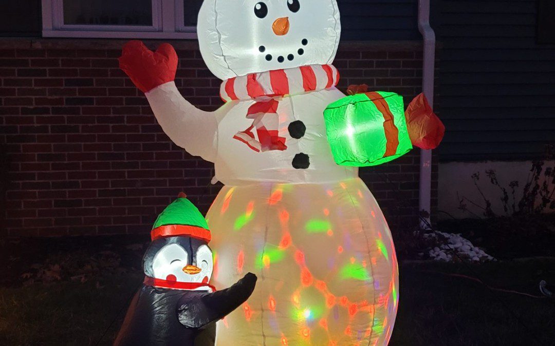 Elegear Christmas Inflatables – $43.99 shipped