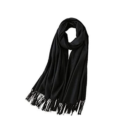 80% off Winter Scarf Wrap – Just $5.00 shipped! Comes in Black and White