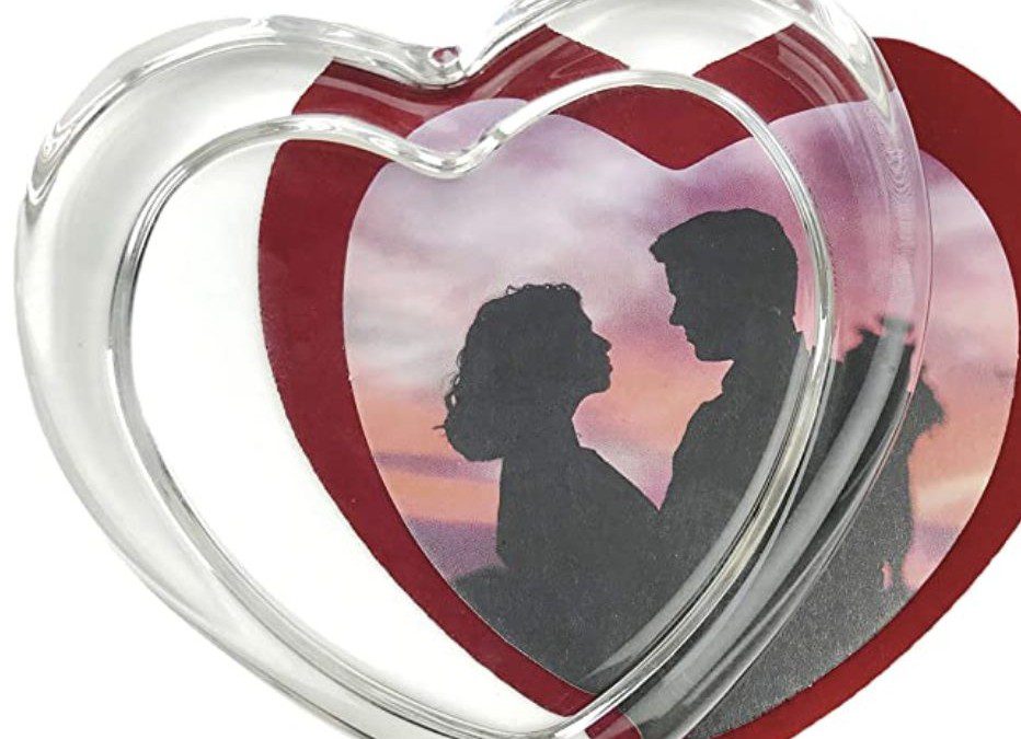 Heart Shaped Glass Paperweight Photo Frame – $5.40