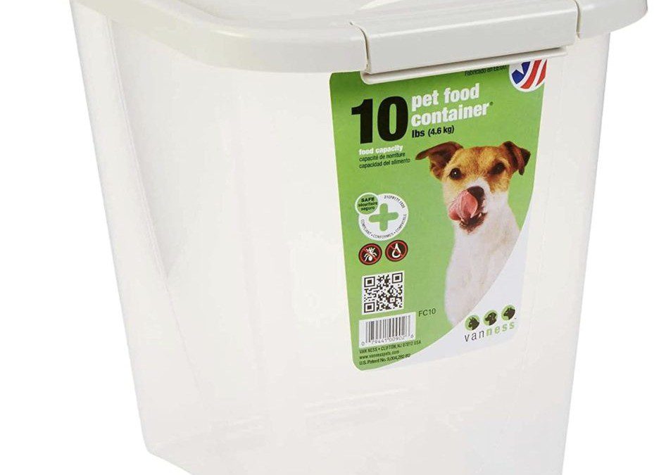 47% off 10 lb Pet Food Container – Just $7.78 shipped!