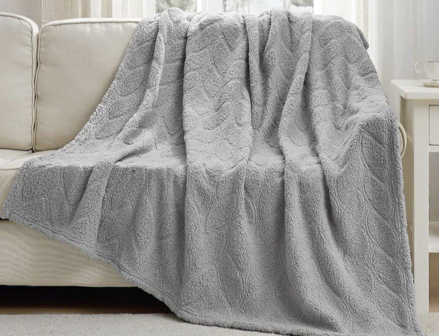 70% off Cozy Summer Thin Sherpa Throw Blanket – As low as $11.99 shipped!