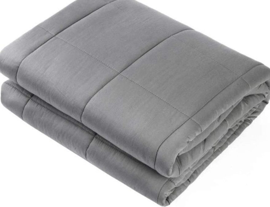 Queen Size Weighted Blanket – Just $16.98 Shipped {Good Reviews!}