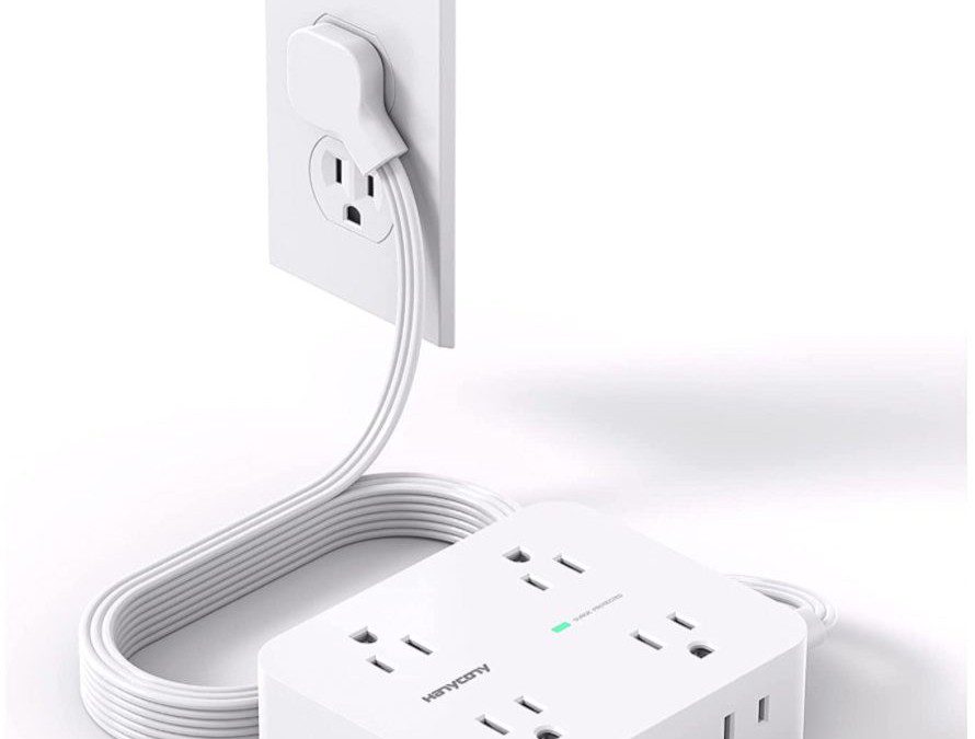 Flat Plug Power Strip just $14.79 shipped on Amazon – Regular $20 {Perfect for Dorm Rooms}