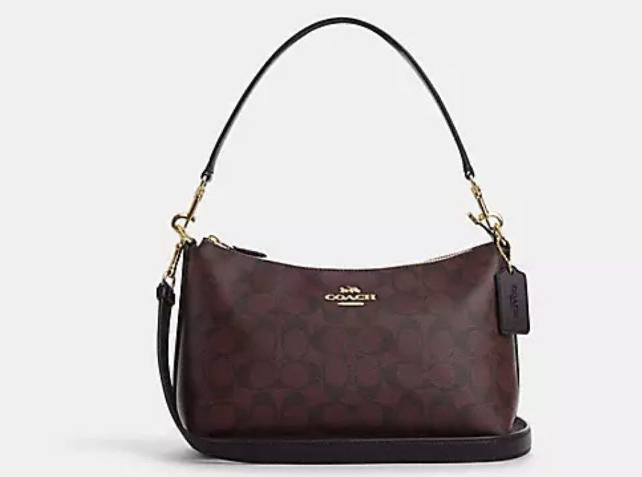 Coach Extra 25% off Black Friday Sale – Wristlet for $25, Tote Bag for $99, Satchel for $69, Shoulder Bag for $99