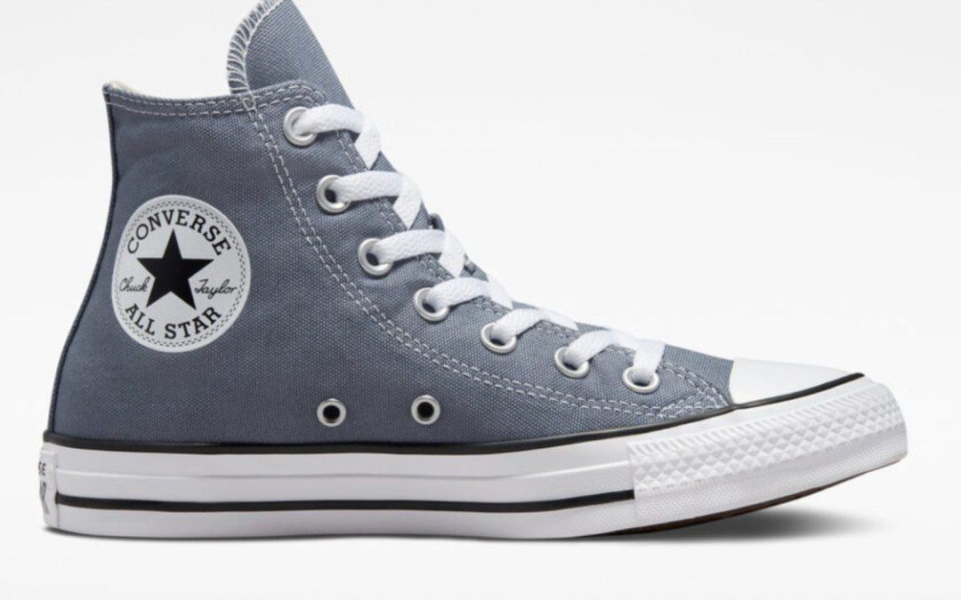 40% off Converse Black Friday Sale – Converse Chucks for just $32.50 shipped!
