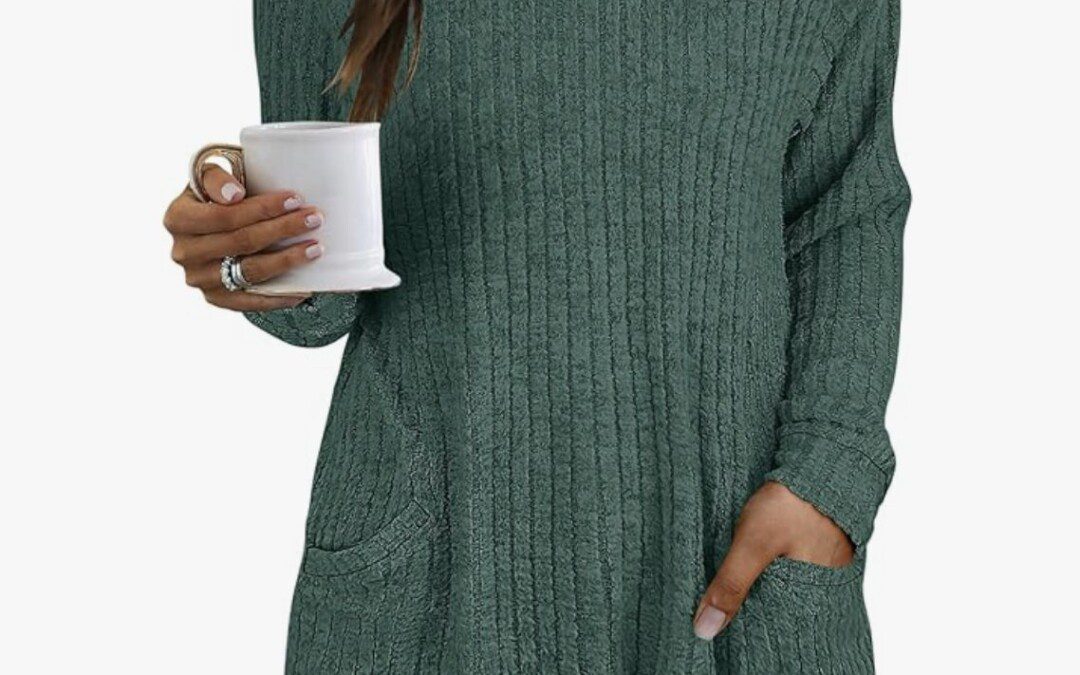 Ribbed Knit Lightweight Long Top with Pockets – (Sizes S-XXL) – for $7.49 shipped!