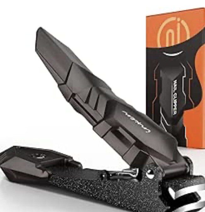 Men’s Nail Clippers with Catcher for just $4.99